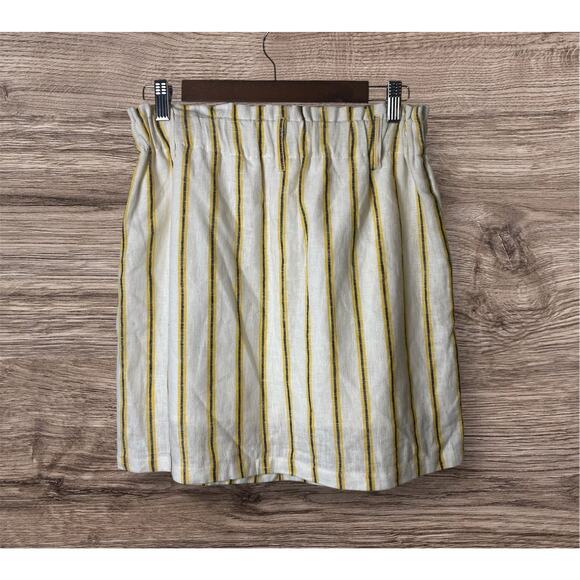 Love Tree Women's Cream Linen Blend Striped Button Accent Mini Skirt Size Medium - Picture 2 of 7